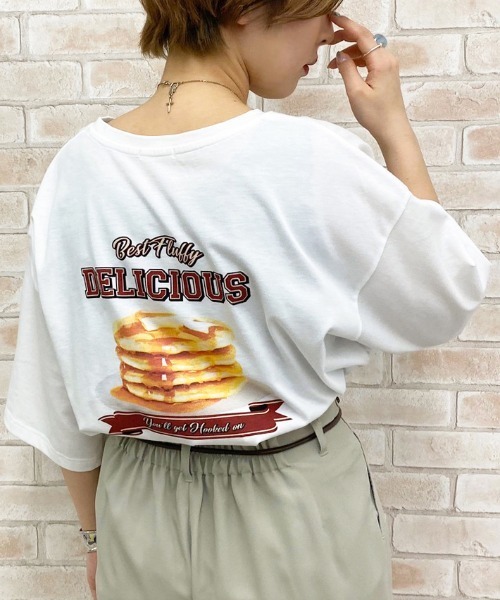 apres jour（アプレジュール）の「アソートＢＩＧＴシャツ【ZOZOTOWN限定アイテム】（Tシャツ/カットソー・レディース・ホワイト/チャコールグレー/ブラック/ライトホワイト/アイボリー/その他/ボルドー/モカ/ラベンダー/ホワイト系その他/グリーン系その他・フリー）」の21枚目の写真