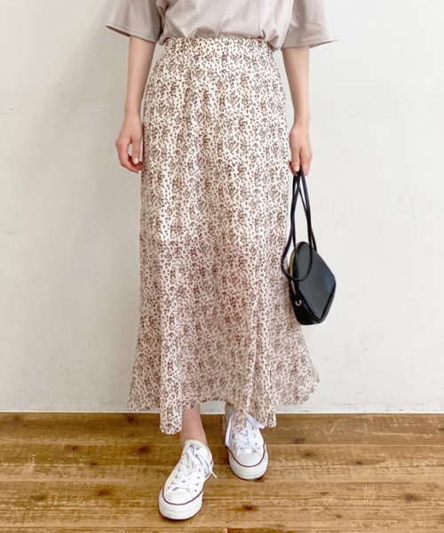 EPIMI E'PIMMY（エピミエピミー）の「《Set upにも》フラワーマーメイドスカート（スカート・レディース・ブラック/ブラウン/オフホワイト/グリーン・MEDIUM）」の2枚目の写真