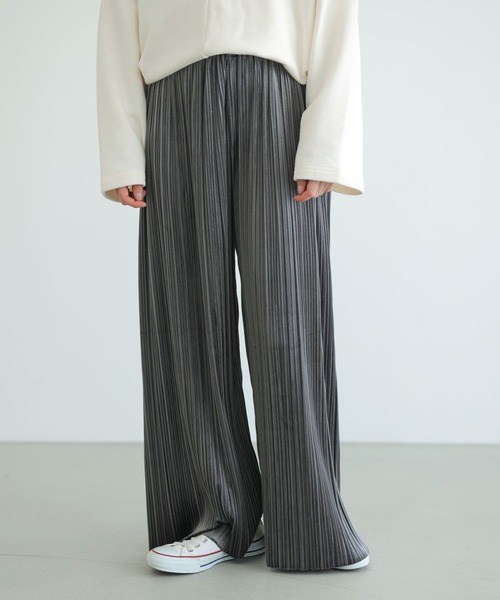 AMERICAN HOLIC（アメリカンホリック）の「プリーツワイドパンツ（その他パンツ・レディース・チャコールグレー/モカ/グレイッシュベージュ・MEDIUM/LARGE）」の2枚目の写真