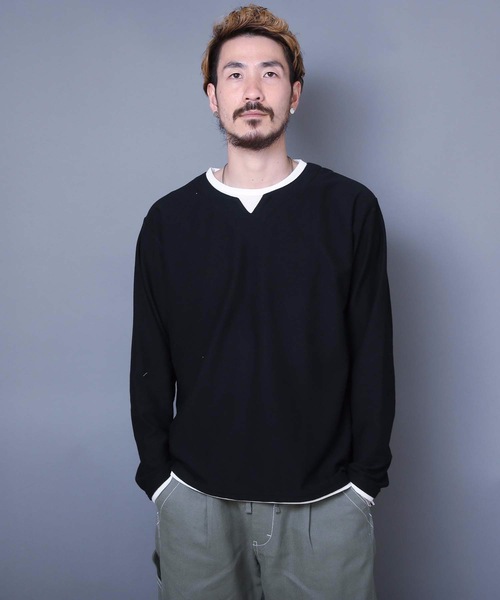 LB/S (エルビーエス)の「ブロックインレイフェイクキーネック 重ね着をしているようなフェイクレイヤード仕様 ロンT(Tシャツ/カットソー・メンズ・ベージュ/ブラック/ホワイト・MEDIUM/LARGE/X-LARGE)」の2枚目の写真