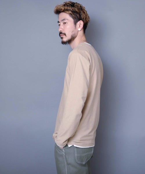 LB/S (エルビーエス)の「ブロックインレイフェイクキーネック 重ね着をしているようなフェイクレイヤード仕様 ロンT(Tシャツ/カットソー・メンズ・ベージュ/ブラック/ホワイト・MEDIUM/LARGE/X-LARGE)」の17枚目の写真