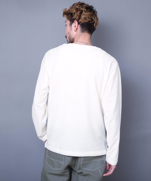 LB/S (エルビーエス)の「ブロックインレイフェイクキーネック 重ね着をしているようなフェイクレイヤード仕様 ロンT(Tシャツ/カットソー・メンズ・ベージュ/ブラック/ホワイト・MEDIUM/LARGE/X-LARGE)」の8枚目の写真