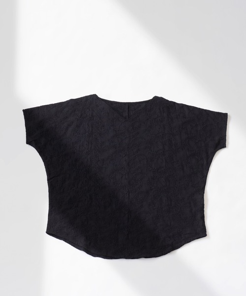 antiqua（アンティカ）の「綿100%ペイズリー柄刺繍ドルマントップス（Tシャツ/カットソー・レディース・ブラック/オフホワイト・FREE）」の20枚目の写真