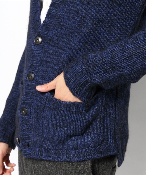 ESTNATION（エストネーション）の「LANEUS ニットカーティガン（カーディガン/ボレロ・メンズ・ブルー/レッド・46/44）」の8枚目の写真