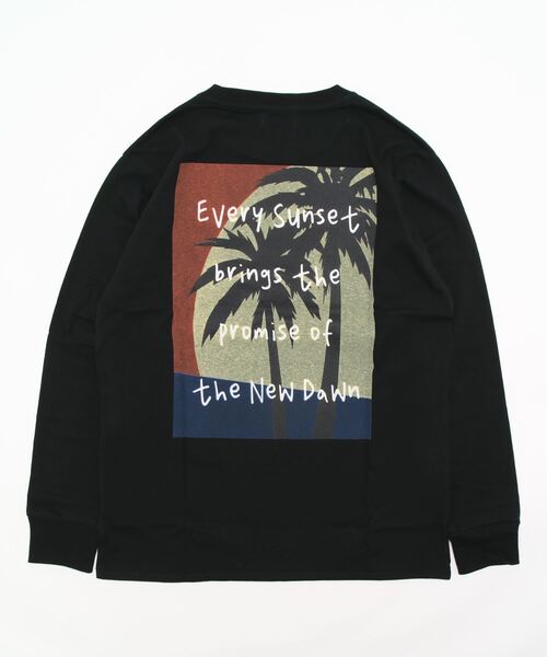 B.I.D.(ビーアイディー)の「《Bl》バックプリント長袖Tシャツ クルーネック(Tシャツ/カットソー・メンズ・ホワイト/ブラック/グレー/ベージュ・MEDIUM/LARGE)」の5枚目の写真