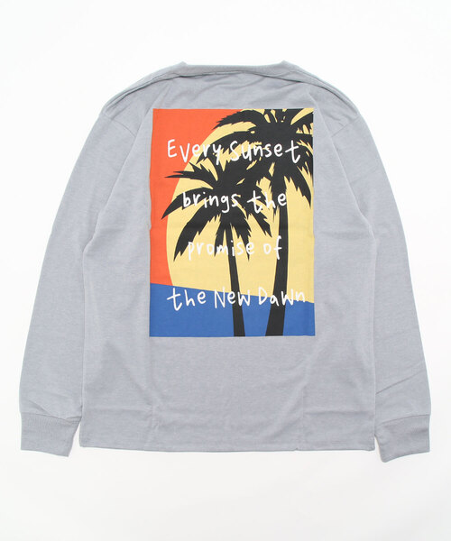 B.I.D.(ビーアイディー)の「《Bl》バックプリント長袖Tシャツ クルーネック(Tシャツ/カットソー・メンズ・ホワイト/ブラック/グレー/ベージュ・MEDIUM/LARGE)」の6枚目の写真