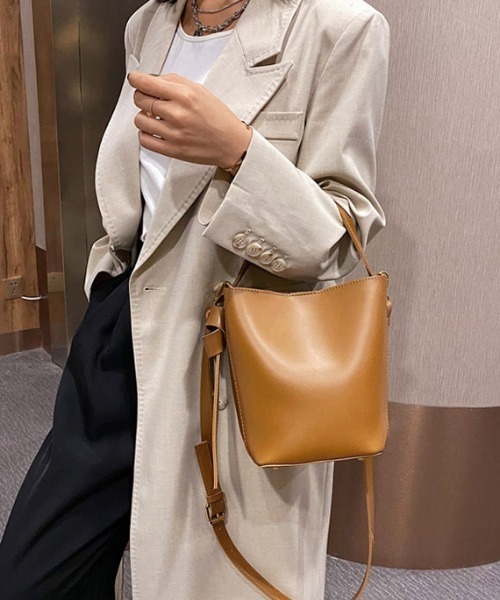 MKT(エムケーティー)の「バケット型ショルダーバッグ(ショルダーバッグ・レディース・ブラック/ダークブラウン/ブラウン/アイボリー・FREE)」の12枚目の写真