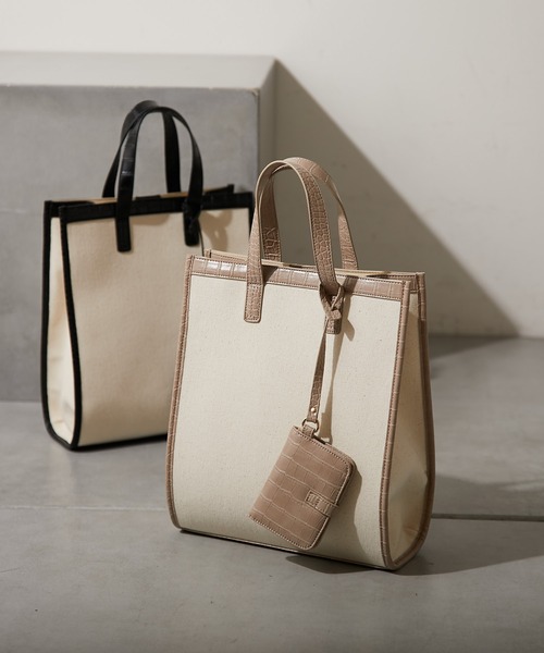 Chico（チコ）の「パスケース付パイピングスクエアトート（トートバッグ・レディース・ブラック/ブラウン/アイボリー・FREE）」の14枚目の写真