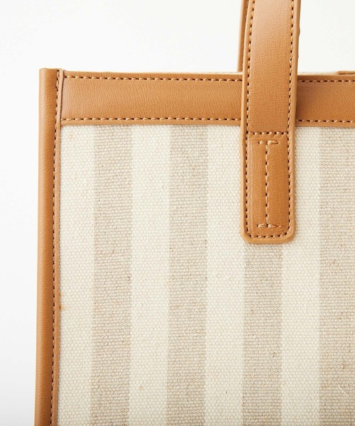 Chico（チコ）の「パスケース付パイピングスクエアトート（トートバッグ・レディース・ブラック/ブラウン/アイボリー・FREE）」の21枚目の写真