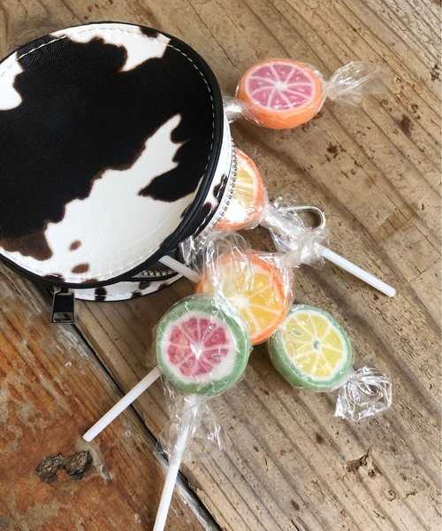 Mysa&Liina（ミーサリーナ）の「２ＷＡＹヴィーガンレザーリングマルチケース（ショルダーバッグ・レディース・ブラック/オレンジ/ブルー/アイボリー・M）」の12枚目の写真