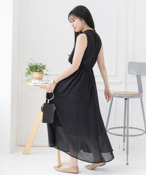 Mysa&Liina（ミーサリーナ）の「２ＷＡＹヴィーガンレザーリングマルチケース（ショルダーバッグ・レディース・ブラック/オレンジ/ブルー/アイボリー・M）」の17枚目の写真