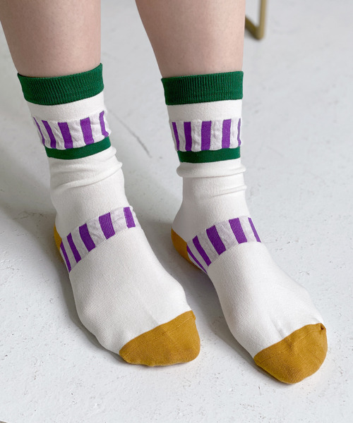 c.u.l（シーユーエル）の「【c.u.l】ミドル丈 ジオメトリー柄ソックス cula186（ソックス/靴下・レディース・ブラック/イエロー/レッド/グリーン/ホワイト・FREE）」の11枚目の写真