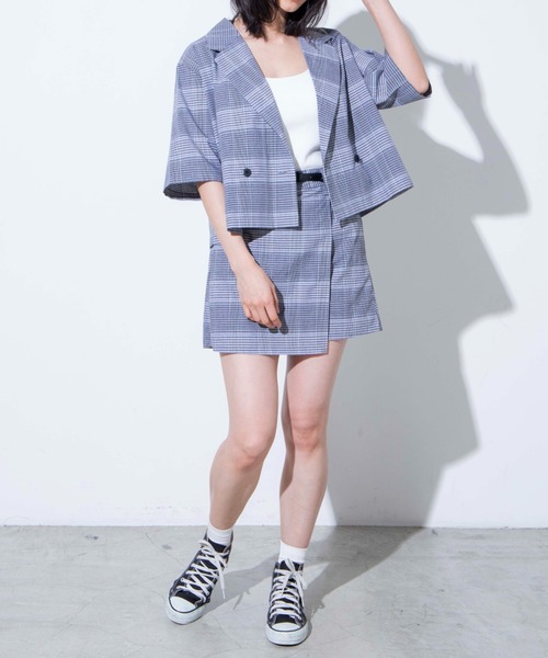 WEGO（ウィゴー）の「WEGO/ショートテーラードジャケット（テーラードジャケット・レディース・グレー系その他2/ベージュ系その他2・FREE）」の5枚目の写真