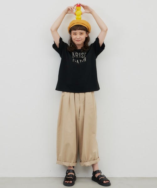 MERLOT(メルロー)の「スカラップスリーブプリントTee(Tシャツ/カットソー・レディース・オフホワイト/ブラック/ライトブルー・FREE)」の15枚目の写真