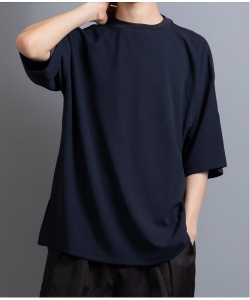 Beno(ビーノ)の「ストレッチ カットジョーゼット ワイドモックネック ルーズシルエット Tシャツ(Tシャツ/カットソー・メンズ・グレイッシュブルー/ブラック/ベージュ/グレー/ネイビー/ライトグレー/ブラウン/チャコールグレー・M/L/XL/S)」の7枚目の写真