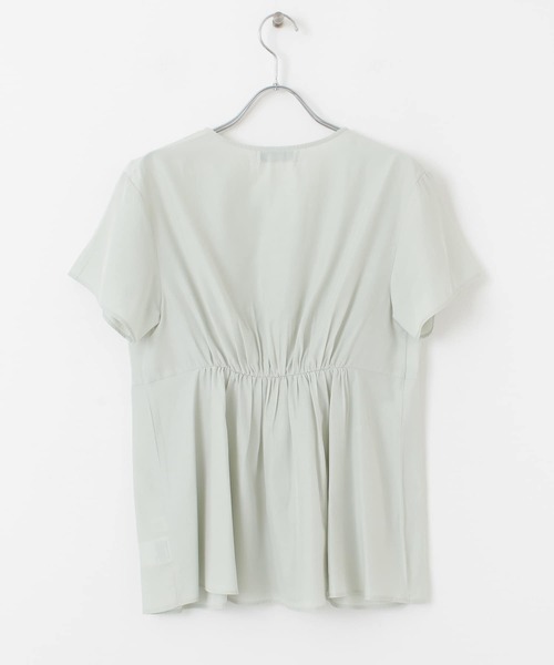 URBAN RESEARCH Sonny Label(アーバンリサーチサニーレーベル)の「Vネックタックブラウス(シャツ/ブラウス・レディース・ミント/ブラック/イエロー・FREE)」の11枚目の写真