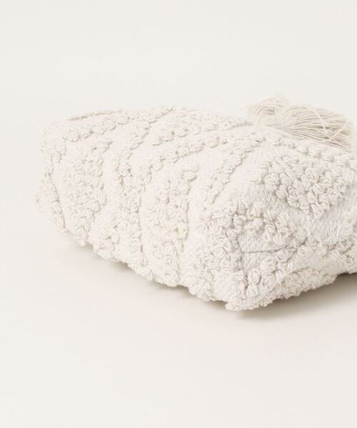 Jines（ジネス）の「ジャガードZIPクラッチBAG（クラッチバッグ・レディース・ホワイト・FREE）」の10枚目の写真