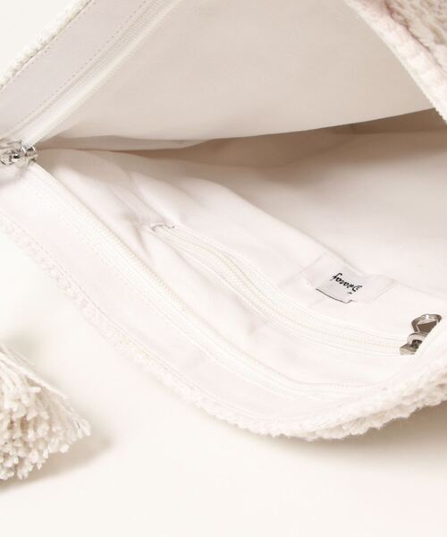 Jines（ジネス）の「ジャガードZIPクラッチBAG（クラッチバッグ・レディース・ホワイト・FREE）」の11枚目の写真