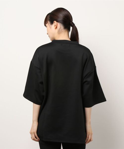 Pledge（プレッジ）の「/pledge/プリントBIGクルーネックTEE（Tシャツ/カットソー・レディース・ホワイト系その他/ブラック系その他/ベージュ系その他/ホワイト系その他2/ホワイト系その他3/ブラック系その他2/ブラック系その他3/ベージュ系その他2/ベージュ系その他3/ブルー系その他/ブルー系その他2/ブルー系その他3・LARGE/MEDIUM）」の20枚目の写真