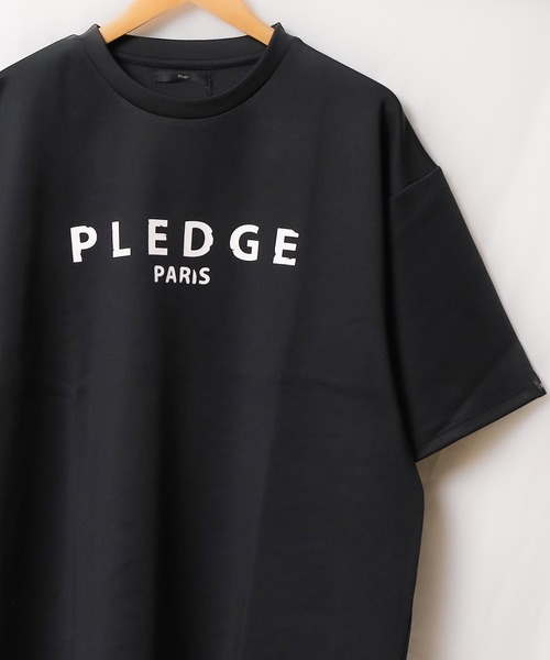 Pledge（プレッジ）の「/pledge/プリントBIGクルーネックTEE（Tシャツ/カットソー・レディース・ホワイト系その他/ブラック系その他/ベージュ系その他/ホワイト系その他2/ホワイト系その他3/ブラック系その他2/ブラック系その他3/ベージュ系その他2/ベージュ系その他3/ブルー系その他/ブルー系その他2/ブルー系その他3・LARGE/MEDIUM）」の6枚目の写真