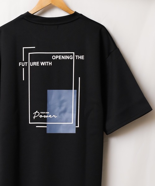 Pledge（プレッジ）の「/pledge/プリントBIGクルーネックTEE（Tシャツ/カットソー・レディース・ホワイト系その他/ブラック系その他/ベージュ系その他/ホワイト系その他2/ホワイト系その他3/ブラック系その他2/ブラック系その他3/ベージュ系その他2/ベージュ系その他3/ブルー系その他/ブルー系その他2/ブルー系その他3・LARGE/MEDIUM）」の7枚目の写真