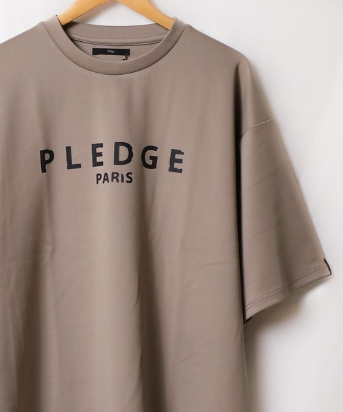 Pledge（プレッジ）の「/pledge/プリントBIGクルーネックTEE（Tシャツ/カットソー・レディース・ホワイト系その他/ブラック系その他/ベージュ系その他/ホワイト系その他2/ホワイト系その他3/ブラック系その他2/ブラック系その他3/ベージュ系その他2/ベージュ系その他3/ブルー系その他/ブルー系その他2/ブルー系その他3・LARGE/MEDIUM）」の8枚目の写真