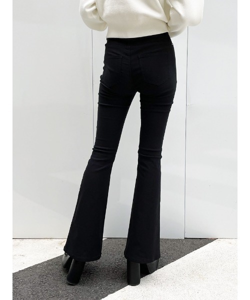 ENVYM（アンビー）の「フレアカラージェギンス（その他パンツ・レディース・ブラック・S/M）」の5枚目の写真