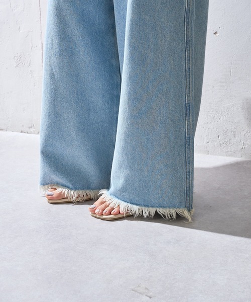 DISCOAT（ディスコート）の「圧倒的シルエットワイドパンツ（デニムパンツ・レディース・ブルー/サックスブルー・MEDIUM/LARGE）」の21枚目の写真