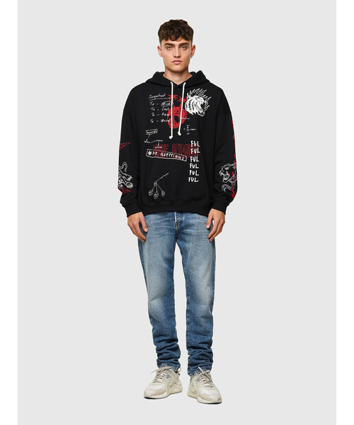 DIESEL(ディーゼル)の「メンズ パーカー カンガルーポケット BCI サステナブル(パーカー・メンズ・ホワイト/ブラック・XX-LARGE/X-SMALL/MEDIUM/X-LARGE/LARGE/SMALL)」の12枚目の写真