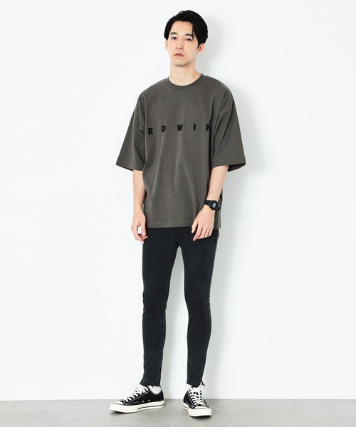 EDWIN（エドウィン）の「EDWIN BLACK ビッグフィット ロゴTシャツ 半袖 BIGFIT 1/2SLEEVE ブラック/グレー（Tシャツ/カットソー・メンズ・ライトブラック/ブラック・LARGE/X-LARGE/MEDIUM）」の9枚目の写真