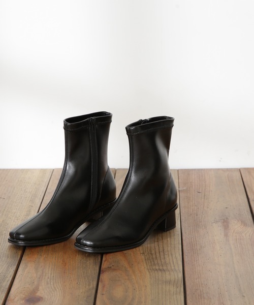 N.（N. Natural Beauty Basic）（エヌエヌナチュラルビューティーベーシック）の「◆クルミステッチストレッチショートブーツ（ブーツ・レディース・ブラック/ブラウン/オフホワイト・MEDIUM/LARGE）」の3枚目の写真