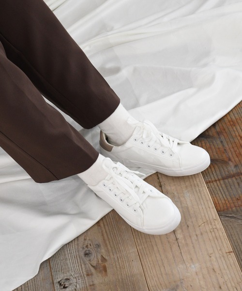 NOFALL（ノーフォール）の「レースアップローカットスニーカー（スニーカー・レディース・ホワイト×ネイビー/ホワイト/ホワイト系その他/ブラック・M/SS/3L/LL/S/L）」の16枚目の写真