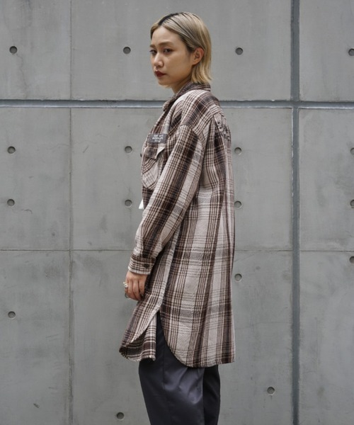AVIREX（アヴィレックス）の「チェックシャツワンピース ハリケーンハンタース/ CHECK SHIRT ONEPIECE HURRICAINE HUNTERS（シャツワンピース・レディース・ベージュ/レッド/ブルー・FREE）」の20枚目の写真