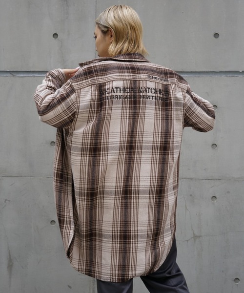 AVIREX（アヴィレックス）の「チェックシャツワンピース ハリケーンハンタース/ CHECK SHIRT ONEPIECE HURRICAINE HUNTERS（シャツワンピース・レディース・ベージュ/レッド/ブルー・FREE）」の19枚目の写真