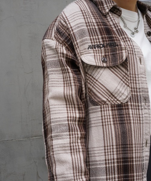 AVIREX（アヴィレックス）の「チェックシャツワンピース ハリケーンハンタース/ CHECK SHIRT ONEPIECE HURRICAINE HUNTERS（シャツワンピース・レディース・ベージュ/レッド/ブルー・FREE）」の16枚目の写真