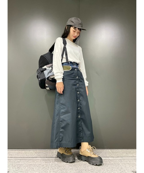 DIESEL（ディーゼル）の「レディース サステナブル Tシャツ リラックスフィット ロゴラベル ロンT（Tシャツ/カットソー・レディース・ホワイト/グレー/ブラック/ピンク・SMALL/X-SMALL/MEDIUM/LARGE）」の14枚目の写真