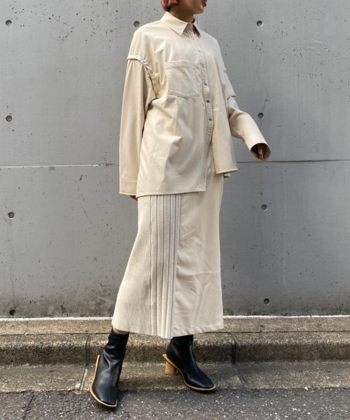 AULA AILA（アウラアイラ）の「AULA AILA（アウラ アイラ）別注ニットコンビレザースカート（スカート・レディース・アイボリー・1/0）」の11枚目の写真