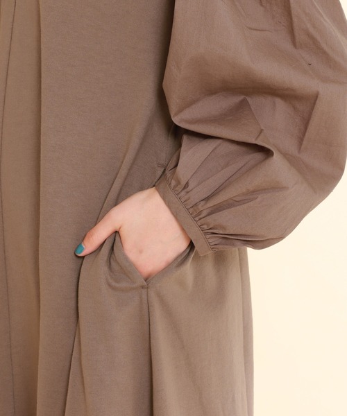 Ray BEAMS(レイビームス)の「Ray BEAMS / カットソー ボリュームスリーブ ワンピース(ワンピース・レディース・ブラック/ブラウン系その他4/グリーン系その他2・ONE SIZE)」の12枚目の写真