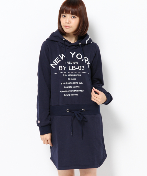 LB-03(エルビー・ゼロスリー)の「【MLB by LB-03】NY HOODワンピース(ワンピース・レディース・グレー系/ネイビー系・フリ-)」の2枚目の写真