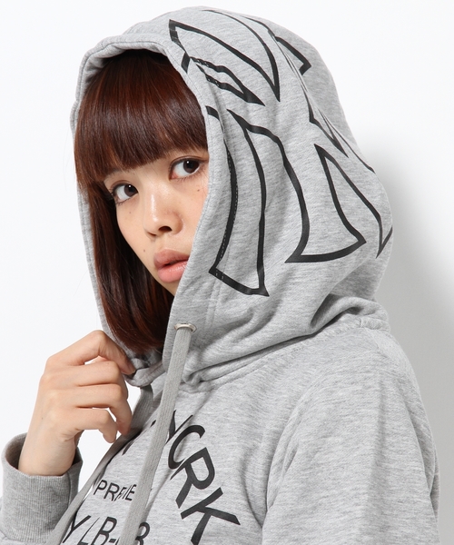LB-03(エルビー・ゼロスリー)の「【MLB by LB-03】NY HOODワンピース(ワンピース・レディース・グレー系/ネイビー系・フリ-)」の12枚目の写真