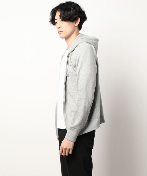 Champion（チャンピオン）の「【Champion】ロゴ刺繍ジップパーカー（パーカー・メンズ・ホワイト/グレー/ブラック・S/M/L/XL）」の5枚目の写真