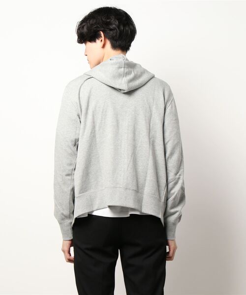 Champion（チャンピオン）の「【Champion】ロゴ刺繍ジップパーカー（パーカー・メンズ・ホワイト/グレー/ブラック・S/M/L/XL）」の4枚目の写真