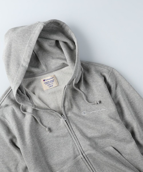 Champion（チャンピオン）の「【Champion】ロゴ刺繍ジップパーカー（パーカー・メンズ・ホワイト/グレー/ブラック・S/M/L/XL）」の7枚目の写真