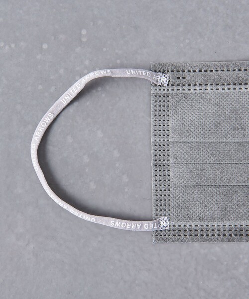 UNITED ARROWS(ユナイテッドアローズ)の「<UNITED ARROWS> 不織布マスク 3色 30枚入りセット■■■†(マスク・メンズ・その他1・FREE)」の3枚目の写真