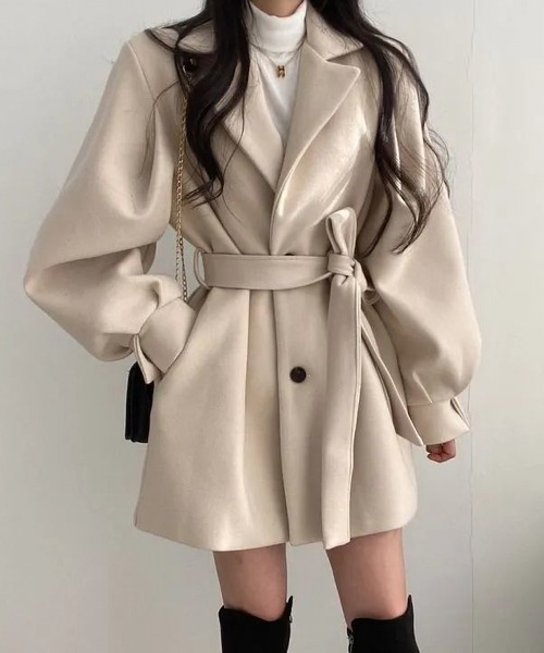MAISON DE THERESE（メゾン ド テレーズ）の「可愛いラシャコート（トレンチコート・レディース・ベージュ/ブラック・SMALL/MEDIUM）」の2枚目の写真
