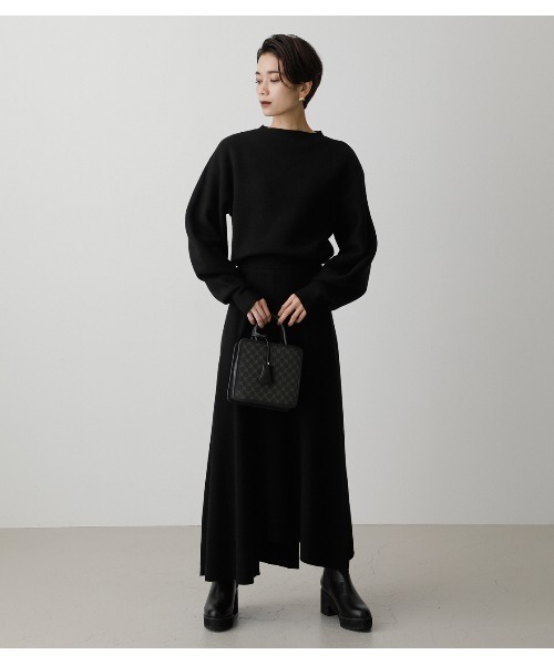 AZUL by moussy(アズールバイマウジー)の「【PLUS】ASYMMETRY DRAPE KNIT ONEPIECE/アシンメトリードレープニットワンピース(ワンピース・レディース・ダークカーキ/ライトブラウン/ブラック・SMALL/MEDIUM)」の6枚目の写真