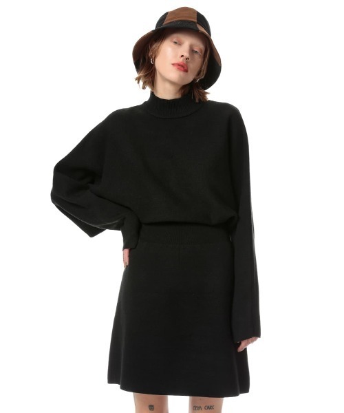 SLY（スライ）の「WAIST RIB KNIT OP/ウエストリブニットワンピース（ワンピース・レディース・アイボリー/ベージュ/ブラック・2/1）」の3枚目の写真