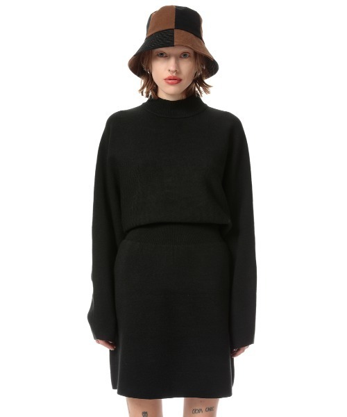 SLY（スライ）の「WAIST RIB KNIT OP/ウエストリブニットワンピース（ワンピース・レディース・アイボリー/ベージュ/ブラック・2/1）」の8枚目の写真