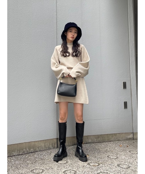 新品未使用☆ウエストリブニットワンピース CELFORD（セルフォード）の「ウエストリブニットワンピース