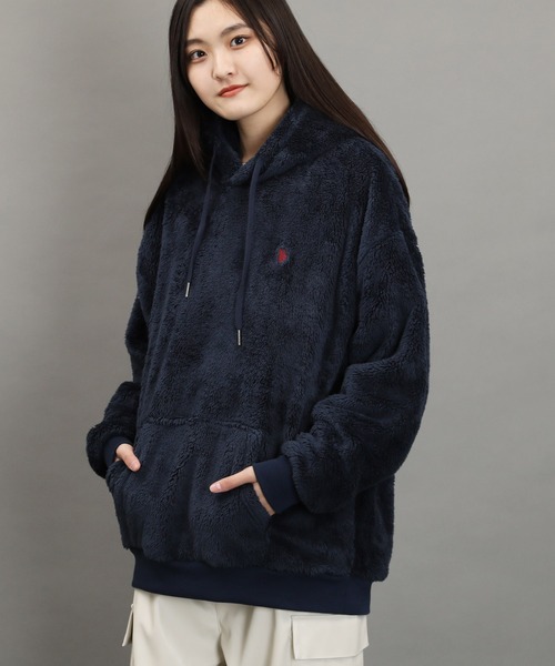 U.S. POLO ASSN.(ユーエスポロアッスン)の「U.S. POLO ASSN. / ユーエスポロアッスン 別注 コラボ ボア フリース プル パーカー(パーカー・メンズ・ホワイト/ブラック/ネイビー/グレイッシュベージュ・MEDIUM/LARGE)」の4枚目の写真